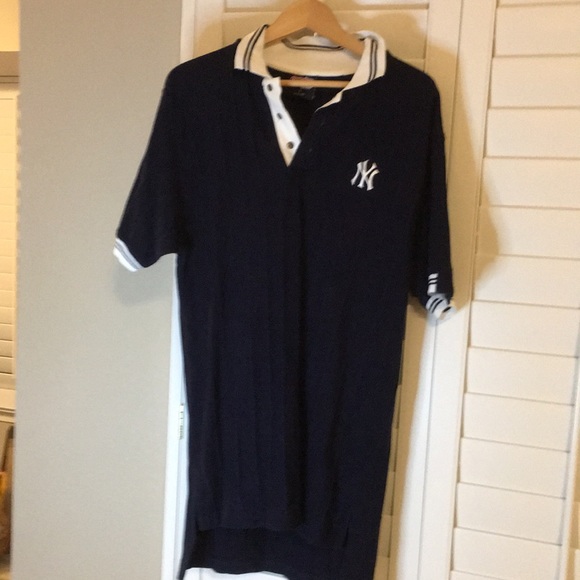NY Yankees Polo navy blue shirt size Medium Stitches brand - Picture 15 of 17